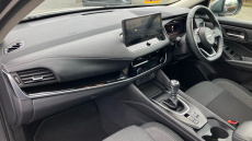 Nissan Qashqai 1.3 DiG-T MH N-Connecta 5dr Petrol Hatchback